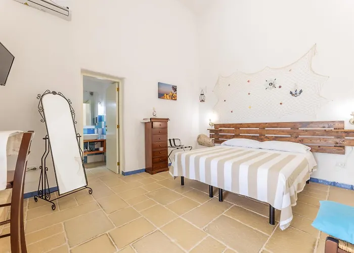 Villa Masseria Dipinto Di Blu Felline